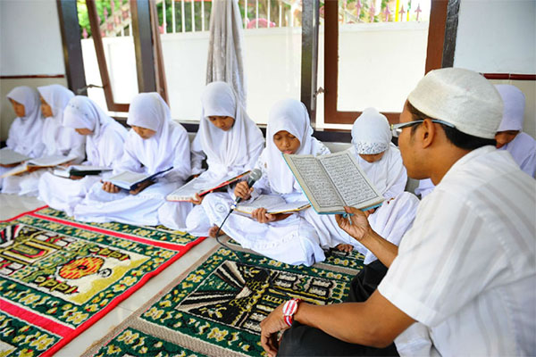 program kajian masjid al hijrah bintaro (4) program kajian masjid al hijrah bintaro (4)